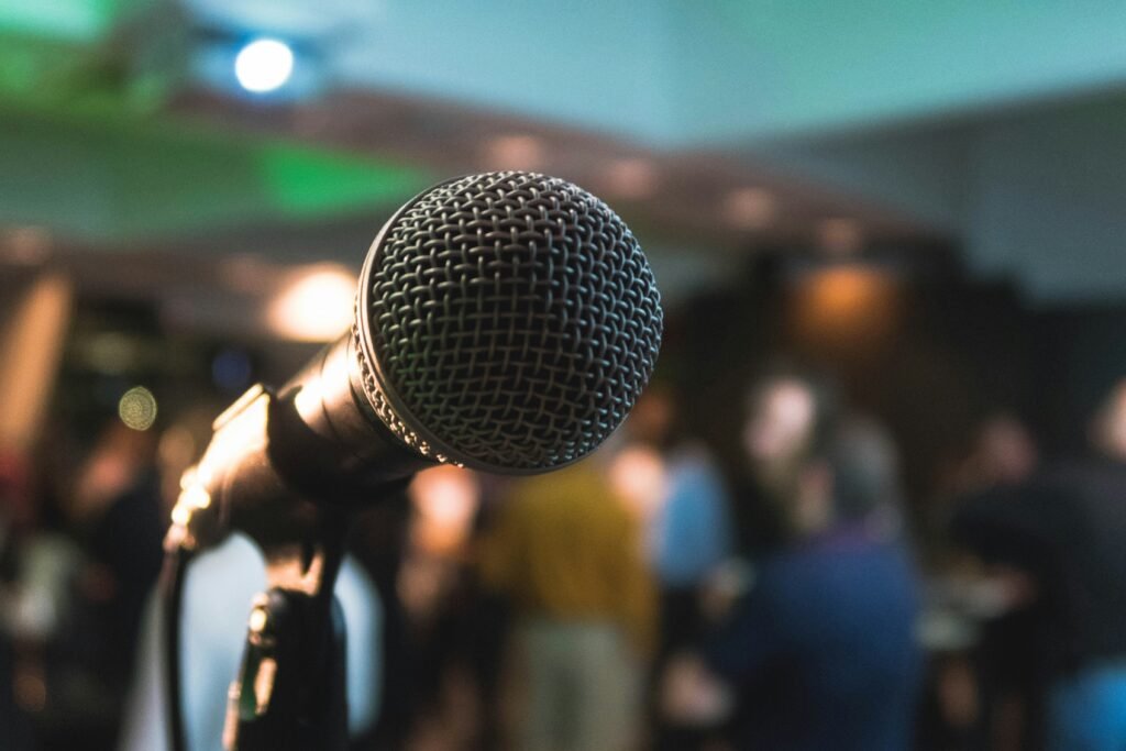 10 Tips to Enhance Your Public Speaking Skills for Students