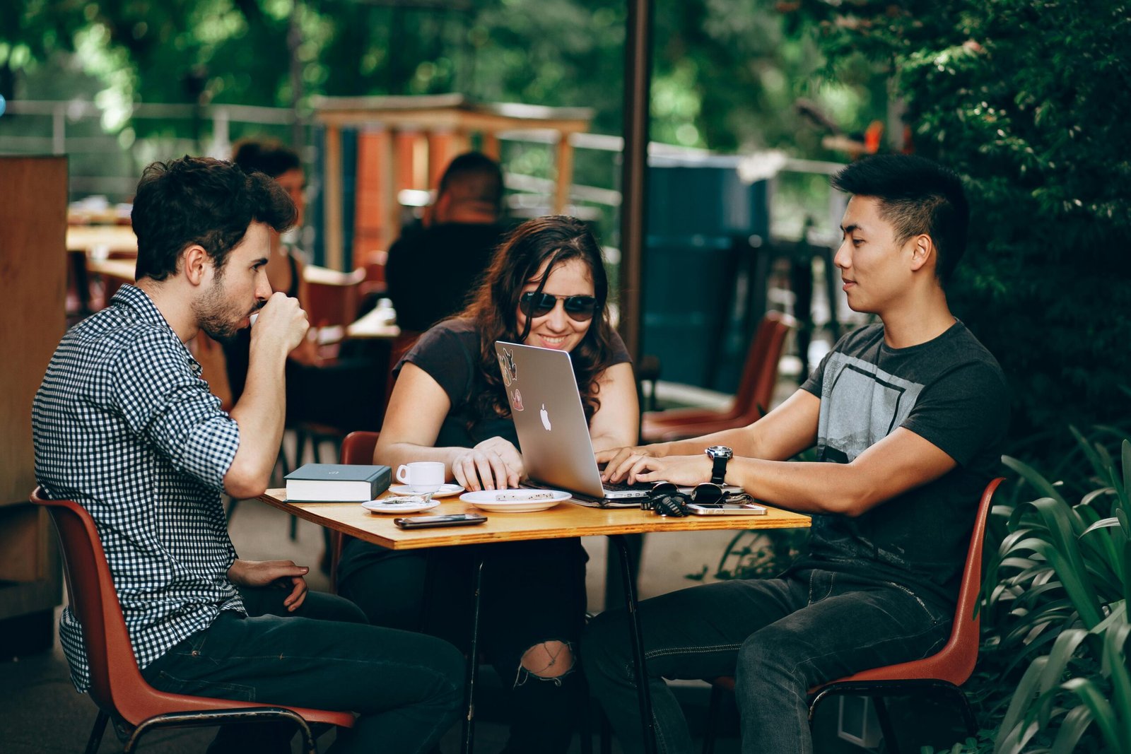 Essential idioms for workplace communication