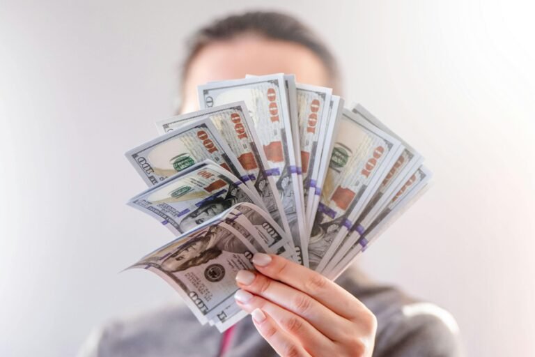 10 Smart Ways to Build Multiple Streams of Income in 2026